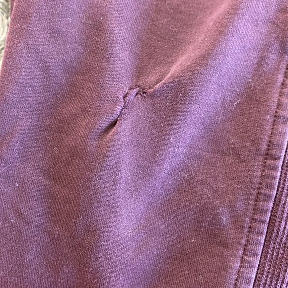 Lululemon joggers - Picture 8 of 9